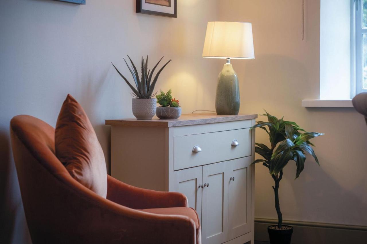 The Stables - 2 Bedroom Cottage - Princes Gate Ludchurch Eksteriør billede